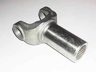 TH-400/4L80/4L80E/T-10/Super T-10 1350 Trans Yoke.